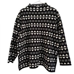 Anne Klein Monochrome Geometric Black White Knit Mock Neck Sweater